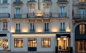 蒙特費瑞飯店 巴黎 Exterior photo