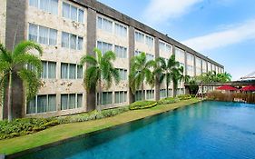 阿斯頓登帕薩會議中心飯店 Denpasar Exterior photo