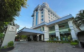 諾富特飯店 - 日惹 Yogyakarta Exterior photo