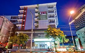 木克斯公寓飯店 Pattaya Exterior photo