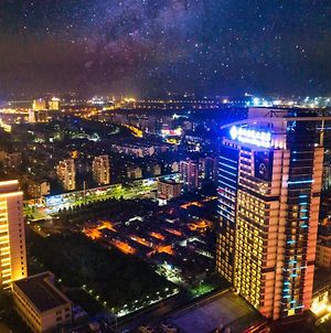 Jinling Hotel Yangzhou 扬州 Exterior photo