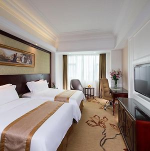 Vienna International Hotel Zhongshan Shiqi Kanghua Road 中山 Exterior photo