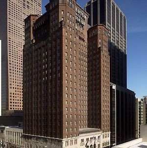 芝加哥華威阿勒頓飯店 Exterior photo