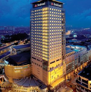吉隆坡大道旅館 - 聖吉爾斯飯店 Exterior photo