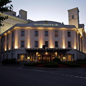 維斯康蒂皇宮大飯店 米兰 Exterior photo