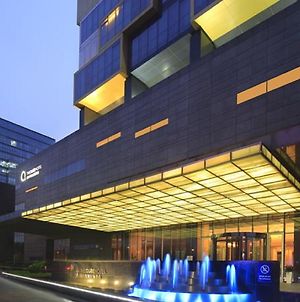 上海浦東綠地鉑驪酒店 Exterior photo
