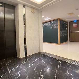 Taichung One Hotel 台中 Exterior photo