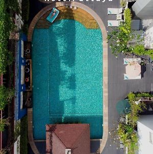 芭達雅陽光飯店【SHA Extra Plus】 Pattaya Exterior photo