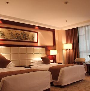 Xi'An Rongmin International Hotel 西安 Room photo