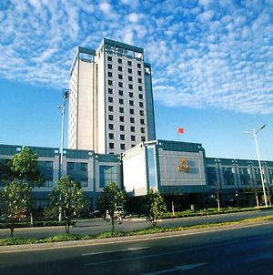 Castle Hotel Suzhou 苏州 Exterior photo