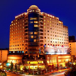 Dynasty International Hotel Yunnan 昆明 Exterior photo