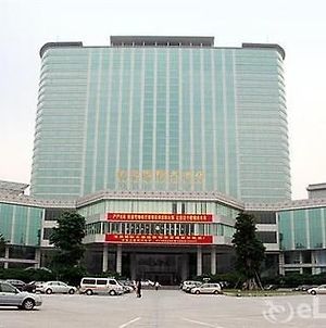 Lung Chuen International Hotel 东莞 Exterior photo