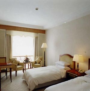 Tianbao International Hotel 天津 Room photo