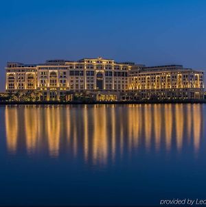 杜拜范思哲宮殿酒店 迪拜 Exterior photo