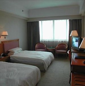 Media Tourism And Business Hotel 黄山 Room photo