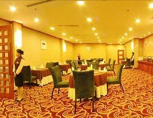 Hai Yi Business Hotel 宁波 Restaurant photo