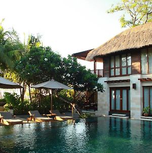 桑迪帕拉度假村 Bali Exterior photo