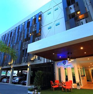 酷居住飯店 Phuket Exterior photo