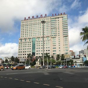 太陽城大酒店 海口 Exterior photo