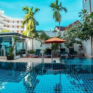 芭東埃斯皮拉尊享飯店 Phuket Exterior photo