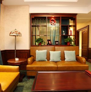 Yangzhou Wangchaolou Hotel 扬州 Exterior photo