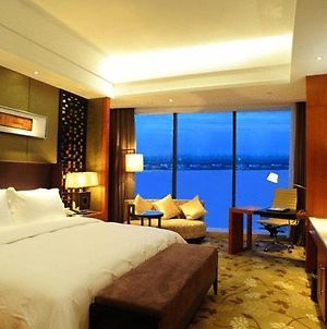 Dongguan Triumphal View Hotel 东莞 Room photo